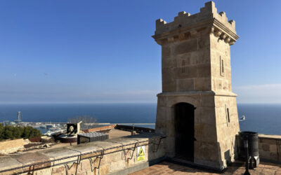 A Relaxing Montjuïc Walk: Castle, Views & Hidden Gems in Barcelona